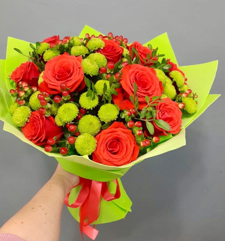 Букет цветов из: Хризантемы и Розы в Барыше