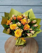Букет цветов из:  Альстромерии и Розы в Барыше