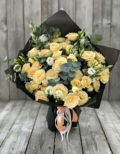 Букет цветов из:  Розы и Лизиантусы в Барыше