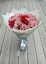 Букет цветов из:  Альстромерии в Барыше