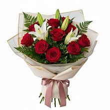 Букет цветов из:  Лилии и Розы в Барыше