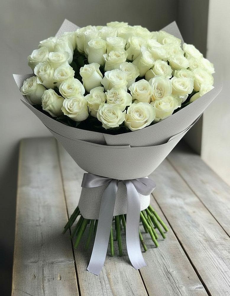 Букет 35 Белых роз в Барыше