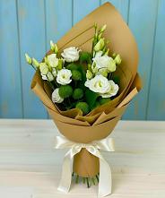 Букет цветов из:  Хризантемы и Лизиантусы в Барыше