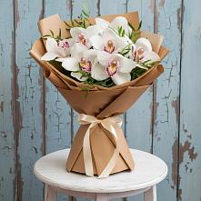 Букет цветов из:  Орхидеи и Розы #REPLACE_PRED# Барыше